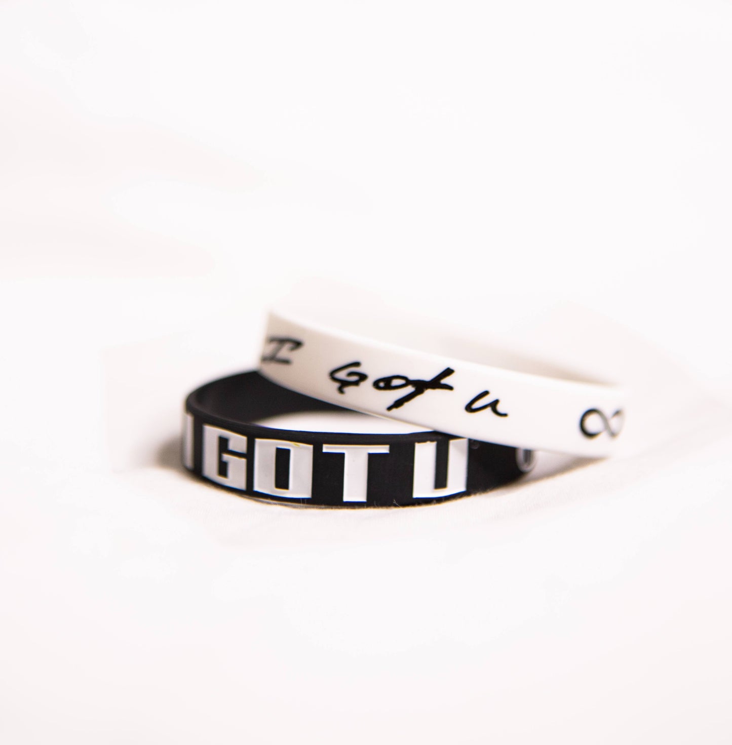 I GOT U® wristband movement